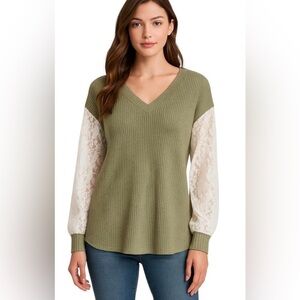 NWT!Olive Green long sleeve lace top Size Small
